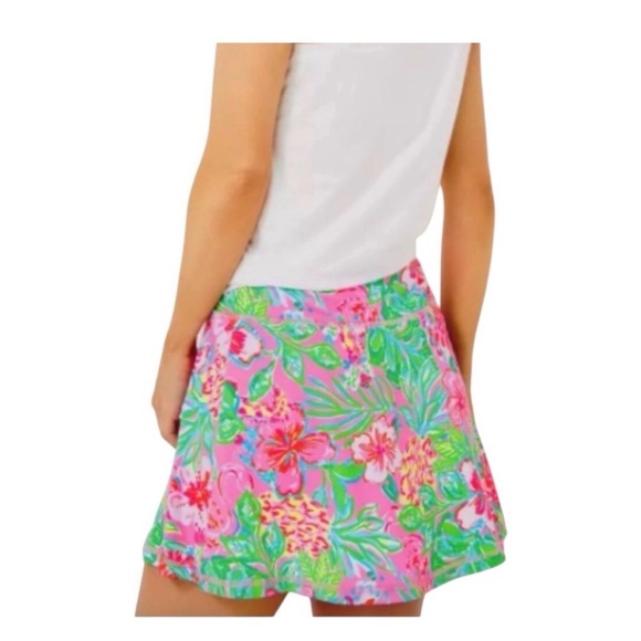 Lilly Pulitzer Pink & Green Floral Corrine Skort size medium journey to jungle - Picture 2 of 7